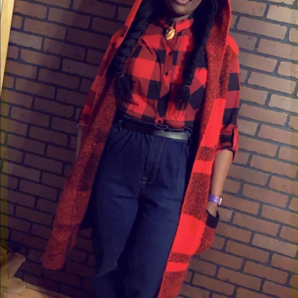 Sleeveless long hooded Buffalo print vest